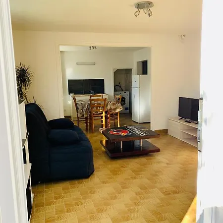 Lumineux Dans Impasse, Calme Apartmán *